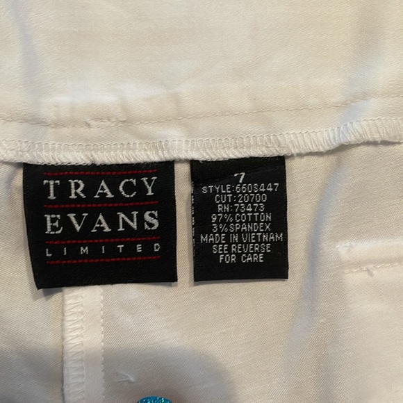 Tracy Evans White Shorts - Picture 3 of 5